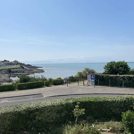 : T2 En Bord De Avec Parking - Fr-1-738-40 Apartamento *