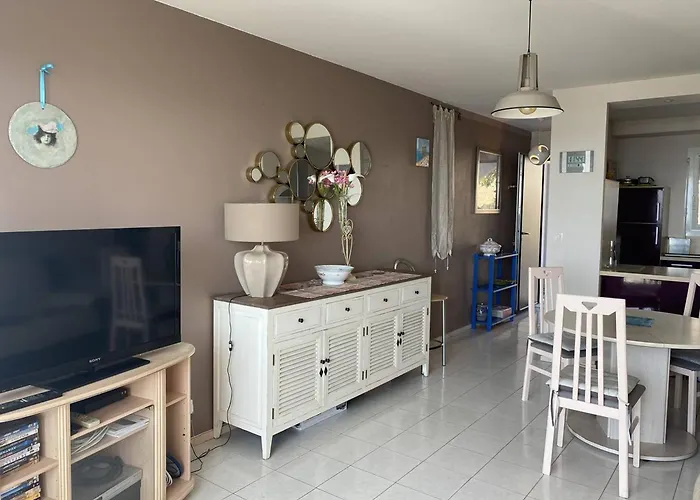 : T2 En Bord De Avec Parking - Fr-1-738-40 Apartmán *